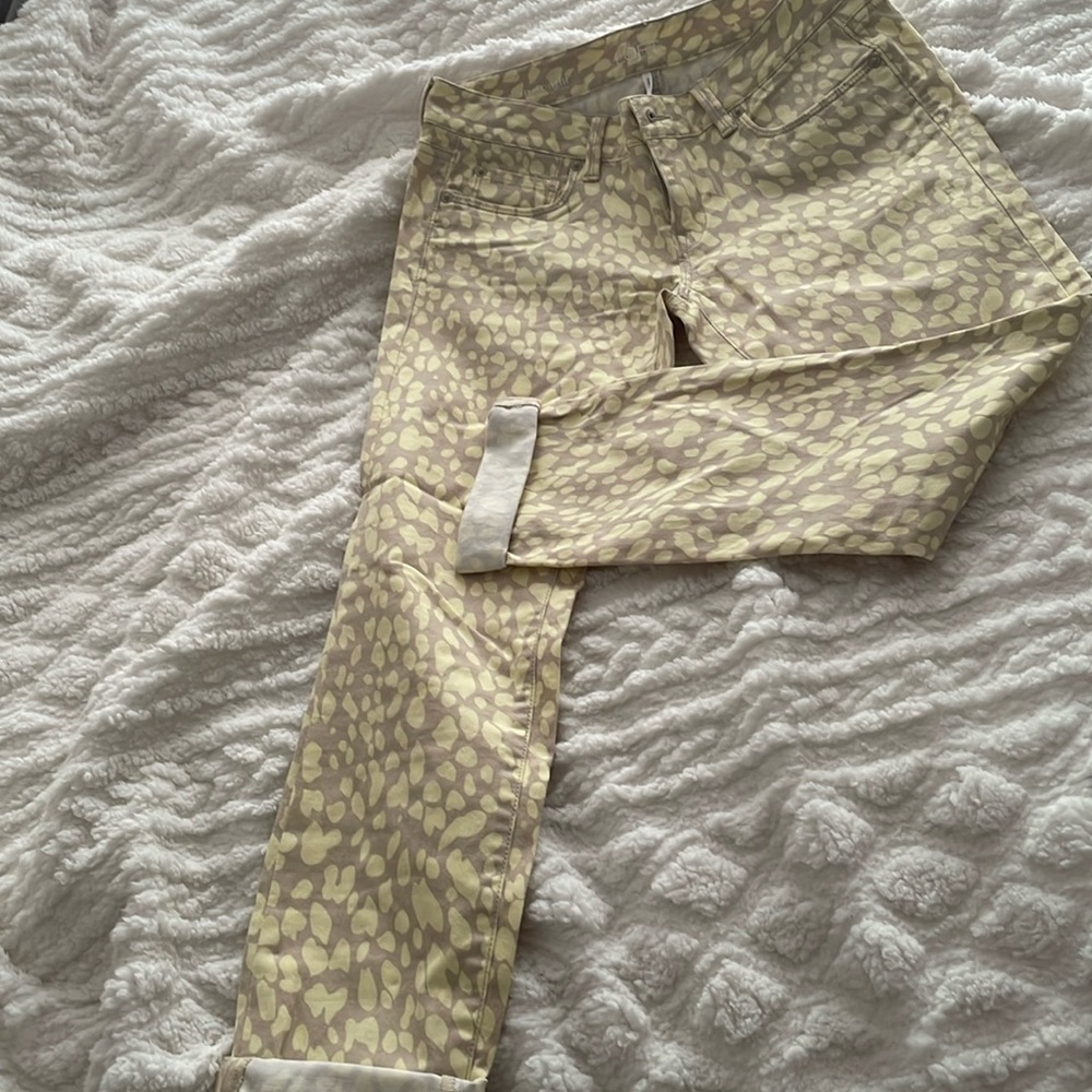 Ann Taylor Loft, Pale yellow & tan ankle straight leg pant